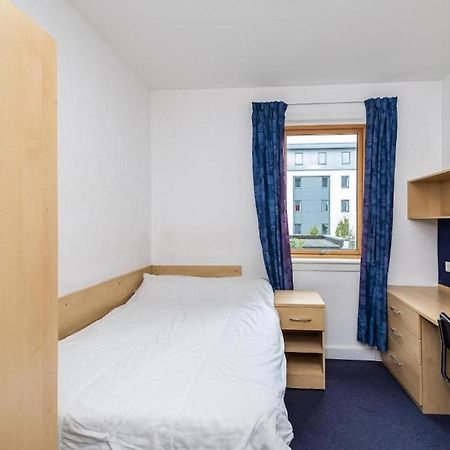 En Suite Rooms, Gillingham - Sk 외부 사진