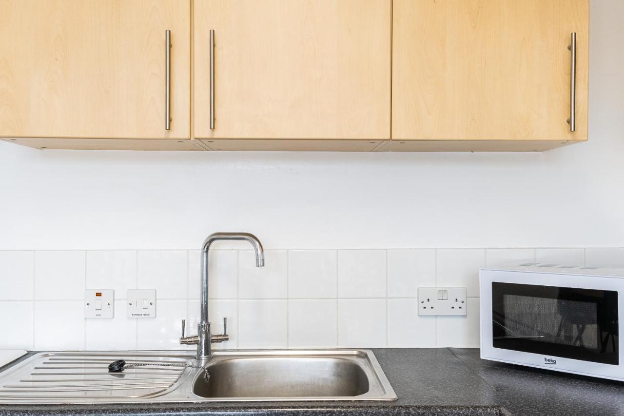 En Suite Rooms, Gillingham - Sk 외부 사진