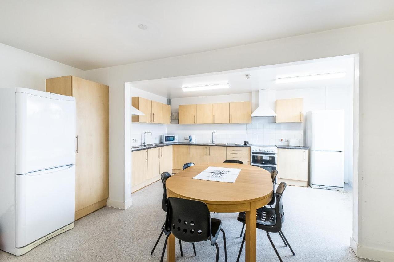 En Suite Rooms, Gillingham - Sk 외부 사진