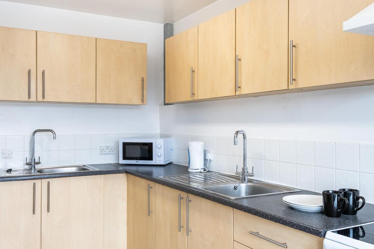 En Suite Rooms, Gillingham - Sk 외부 사진