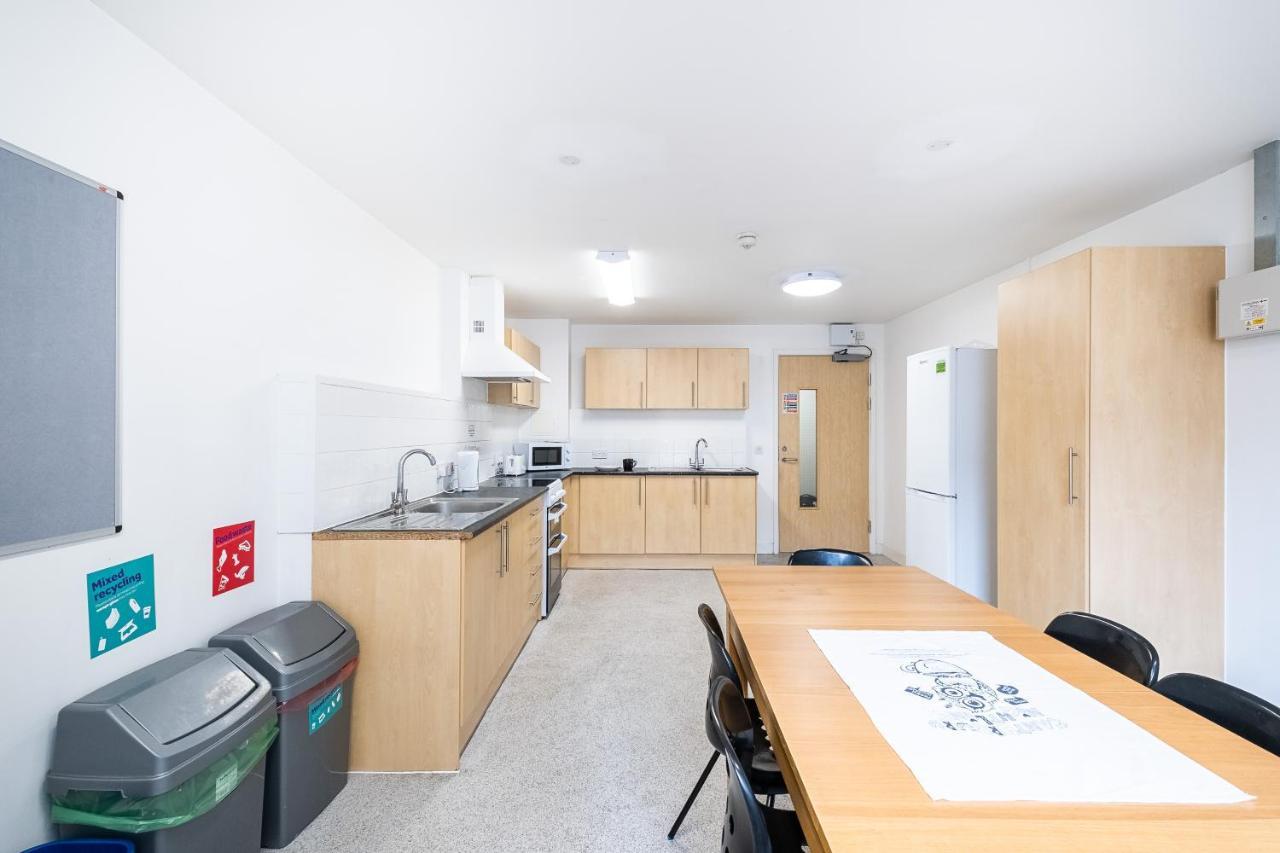 En Suite Rooms, Gillingham - Sk 외부 사진